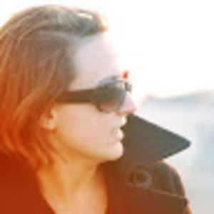 Meet your Posher, Elody